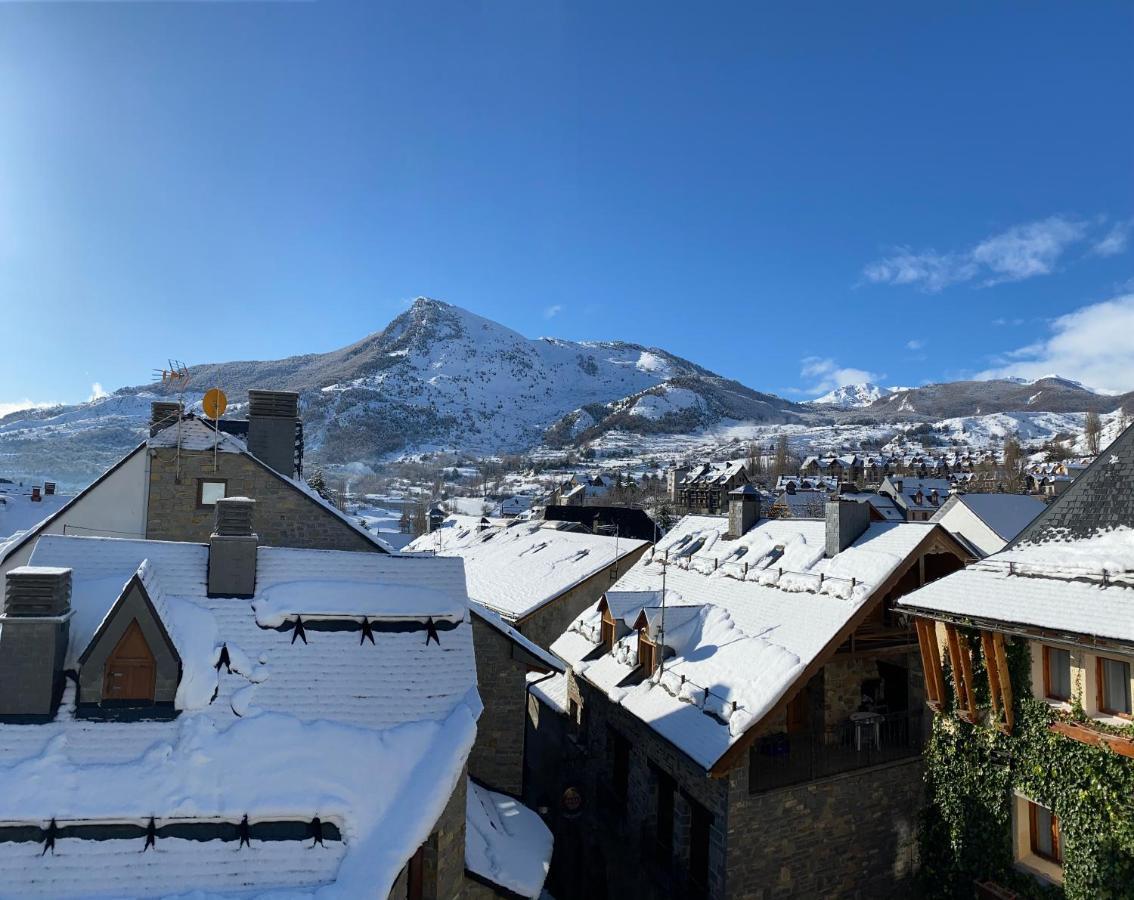 Esplendido Atico En Sallent Con Vistas Sallent de Gállego Zewnętrze zdjęcie